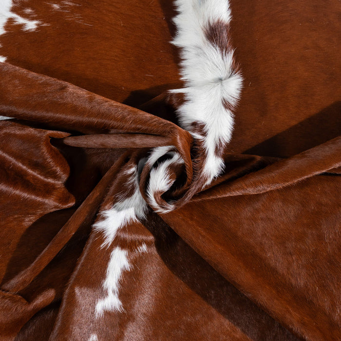 Hereford Cowhide Rug Size 7'11" L x 7'4" W 1361