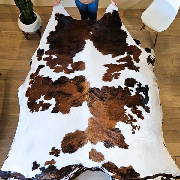 Tricolor Cowhide Rug Size X Large 3760 , Stain Resistant Fur | eCowhides