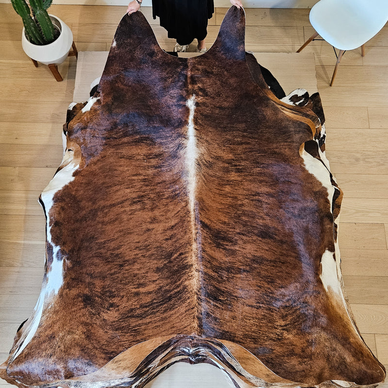 Brazilian Brindle Cowhide Rug Size Xx Large 4225 , Stain Resistant Fur | eCowhides