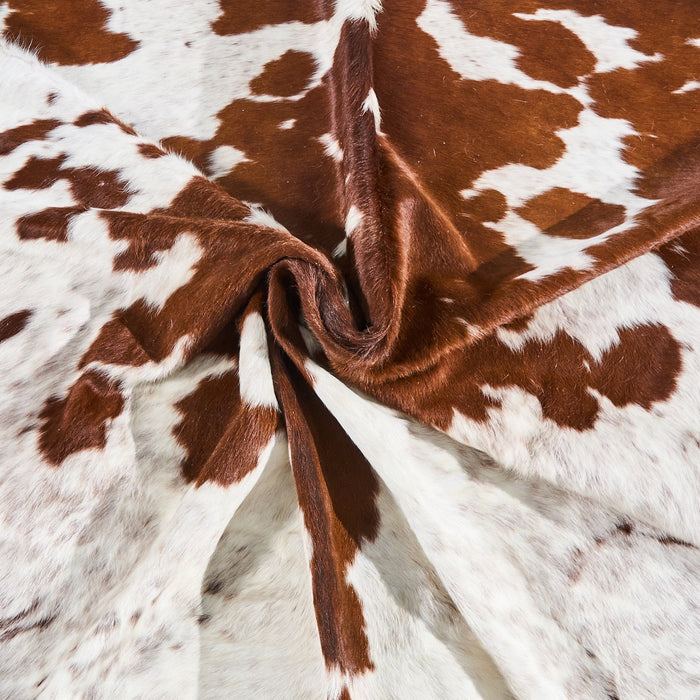 Brown and White Cowhide Rug Size 7'5" L x 6'7" W 2824