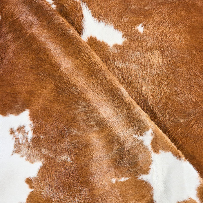 Brown and White Cowhide Rug Size 7'5" L x 6'9" W 2825