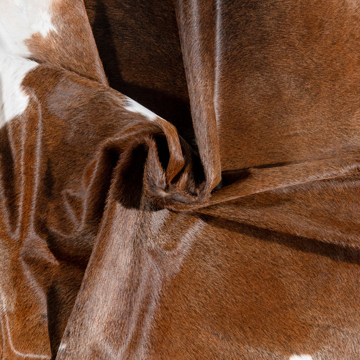 Brazilian Chocolate and White Cowhide Rug Size 7'3" L x 7'3" W 3669