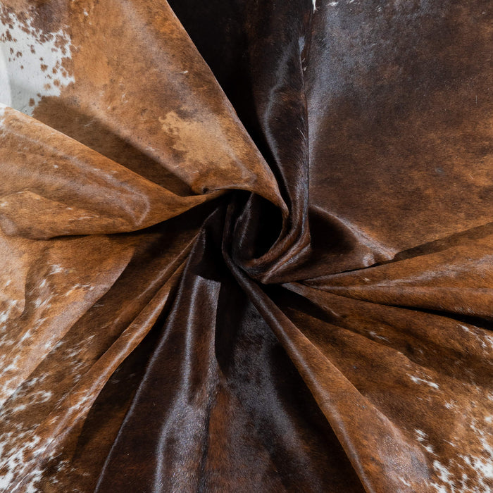 Brazilian Chocolate and White Cowhide Rug Size 7'4" L x 7'4" W 3726