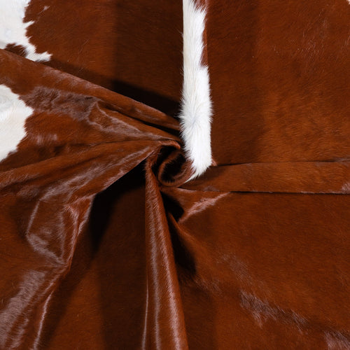 Brazilian Hereford Cowhide Rug Size 7'10" L x 6'7" W 6707