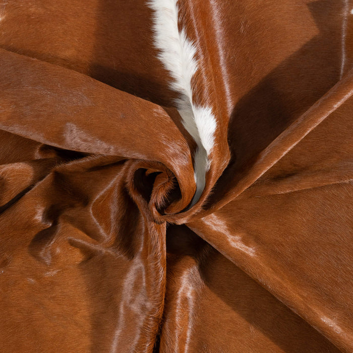 Brazilian Hereford Cowhide Rug Size 7'7" L x 7'1" W 8368