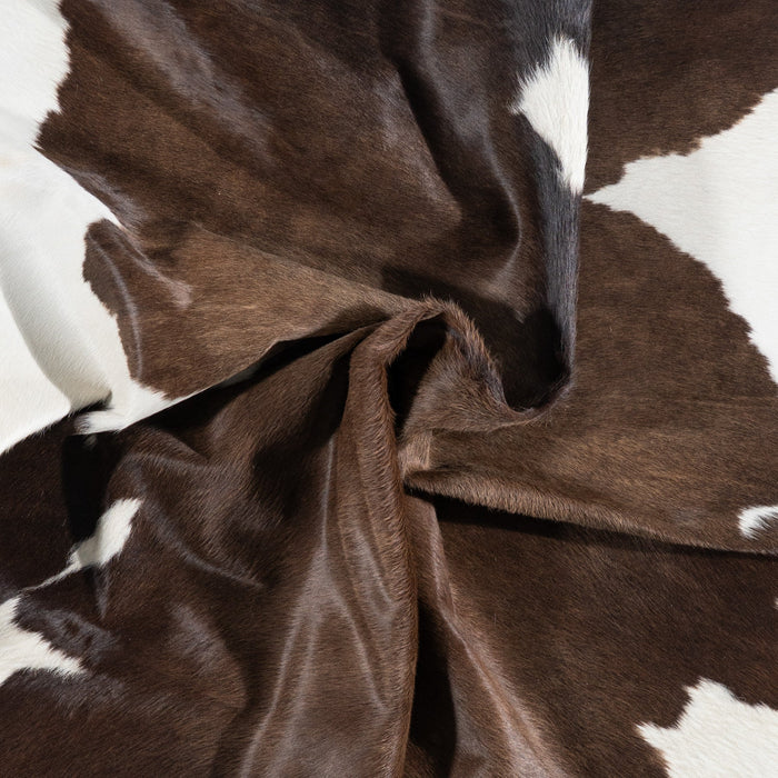 Brazilian Chocolate and White Cowhide Rug Size 7'7" L x 6'11" W 9921