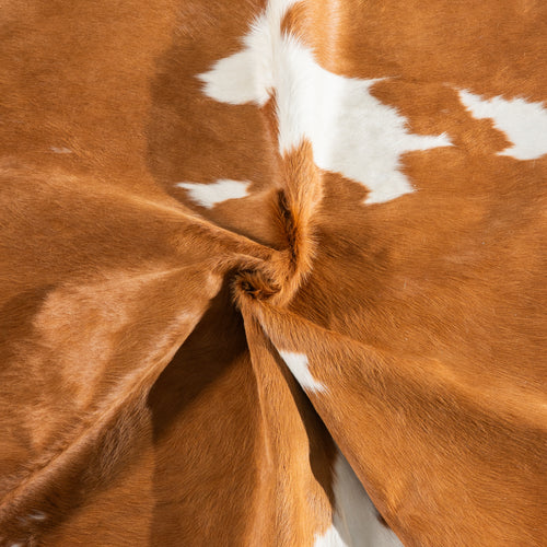 Brown and White Cowhide Rug Size 7'5" L x 7'3" W 5403