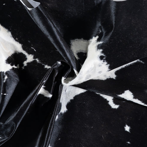 Vintage Black and White Cowhide Rug Size 6'9" L x 6'11" W 6623