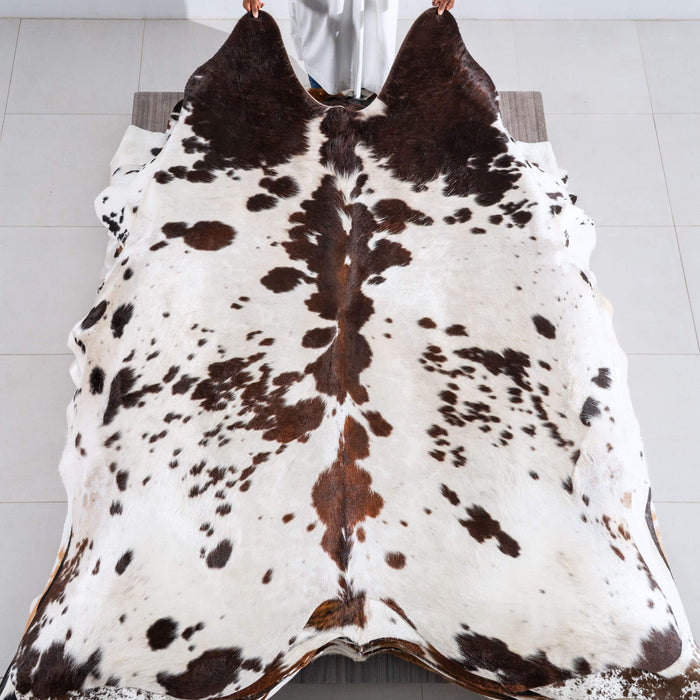 Chocolate and White Cowhide Rug Size 7'9" L x 6'10" W 6415