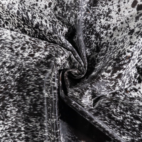 Brazilian Black Salt and Pepper Cowhide Rug Size 6'10" L x 5'1" W 5834