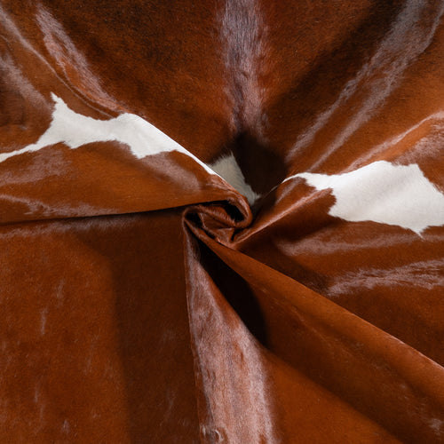 Vintage Brown and White Cowhide Rug Size 7'6" L x 7'0" W 5547