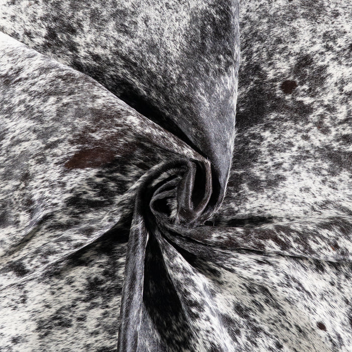 Brazilian Black Salt and Pepper Cowhide Rug Size 6'10" L x 6'6" W 5850