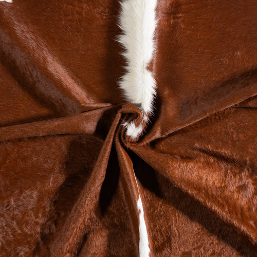 Brazilian Hereford Cowhide Rug Size 7'9" L x 6'10" W 5359