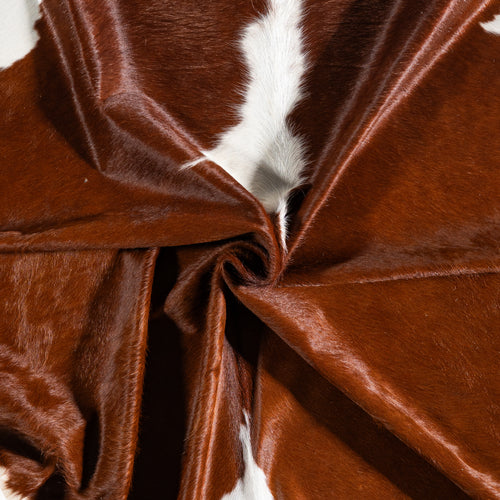 Brazilian Hereford Cowhide Rug Size 7'11" L x 6'11" W 5360