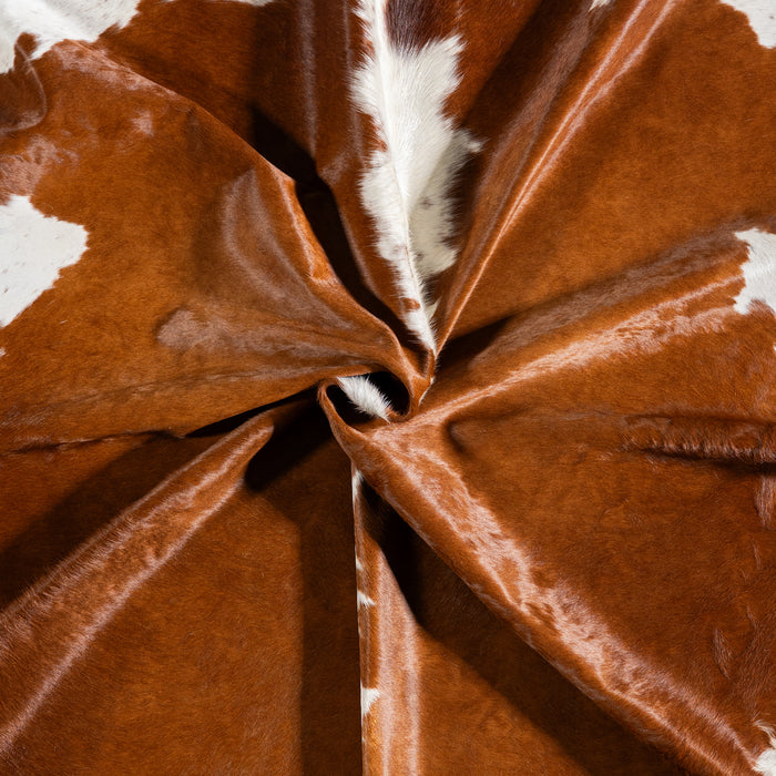 Brazilian Hereford Cowhide Rug Size 7'10" L x 6'6" W 5363