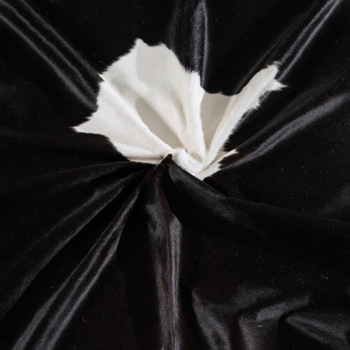 Black and White Cowhide Rug Size 7'11" L x 7'8" W 5431