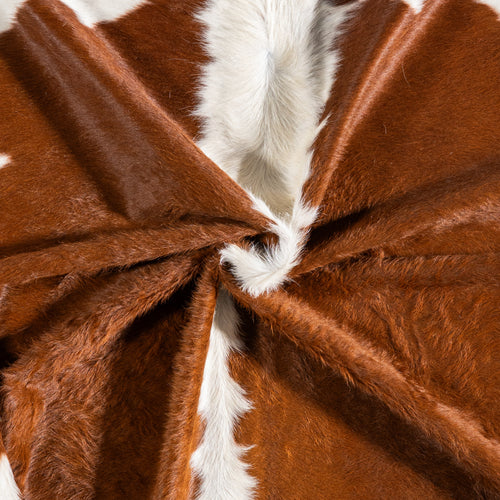 Brazilian Hereford Cowhide Rug Size 6'10" L x 5'9" W 5381