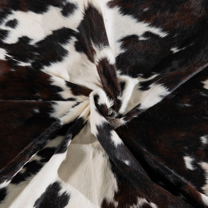 Black and White Cowhide Rug Size 7'1" L x 7'3" W 5450