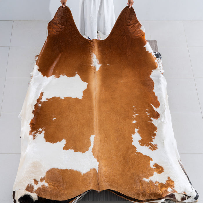 Brown and White Cowhide Rug Size 7'11" L x 7'3" W 5451