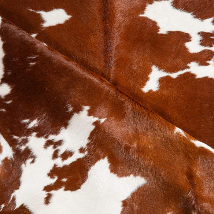 Brown and White Cowhide Rug Size 7'5" L x 6'4" W 6449