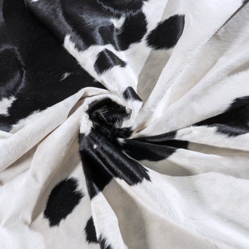 Black and White Cowhide Rug Size 7'5" L x 6'9" W 6262