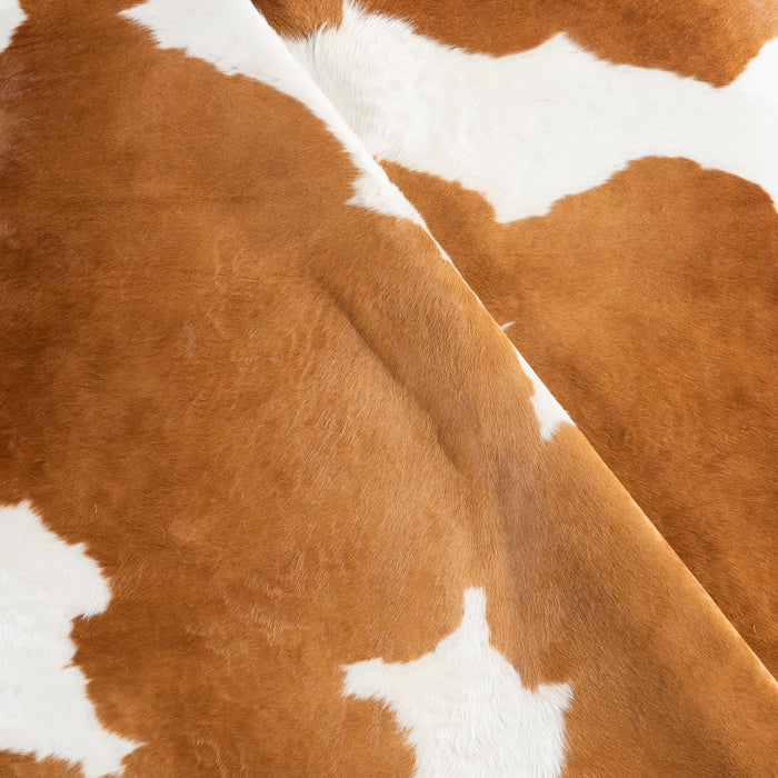 Brown and White Cowhide Rug Size 7'4" L x 7'1" W 5466