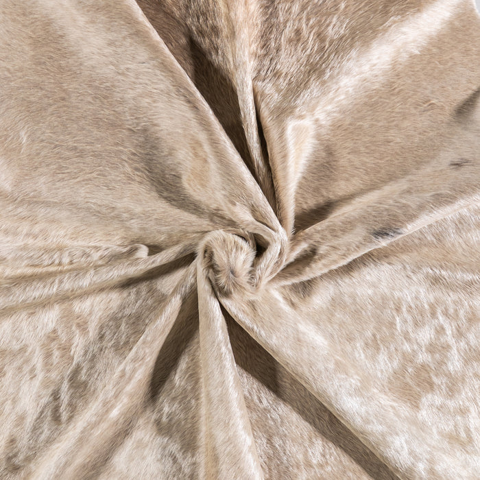 Brazilian Champagne Cowhide Rug Size 7'0" L x 6'0" W 4953