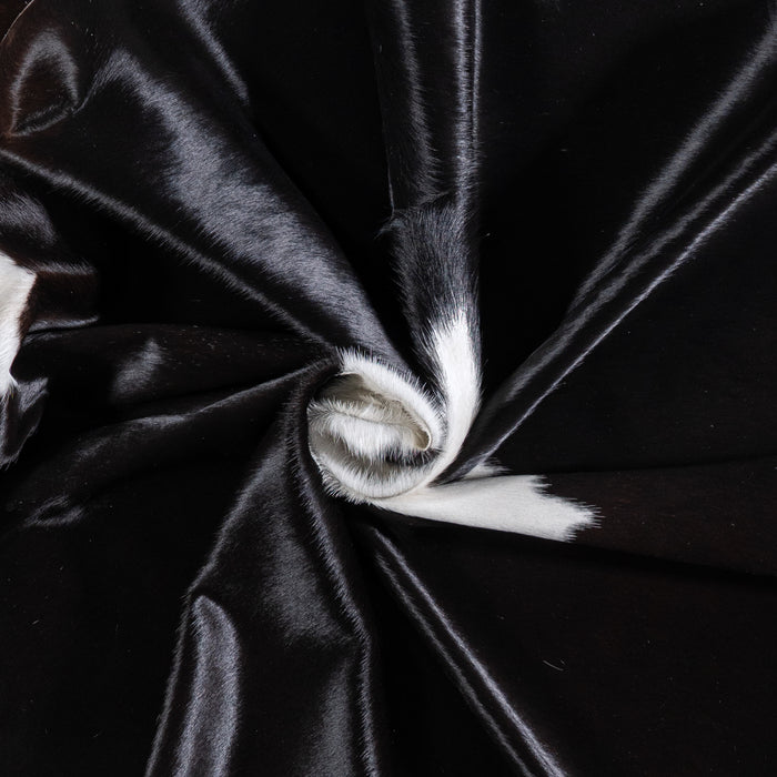 Brazilian Black and White Cowhide Rug Size 8'2" L x 6'3" W 5954