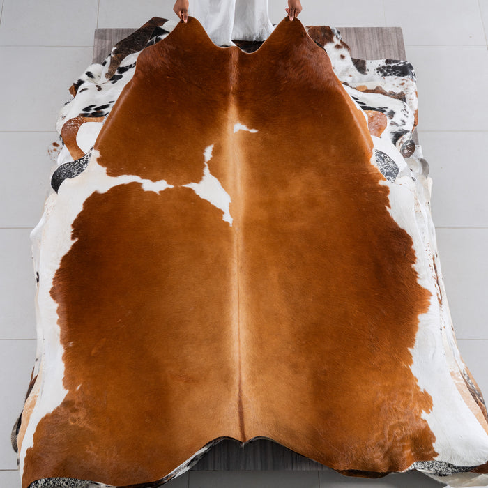 Brown and White Cowhide Rug Size 6'10" L x 7'1" W 5483