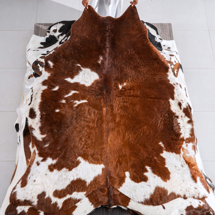 Brown and White Cowhide Rug Size 7'2" L x 6'5" W 6483