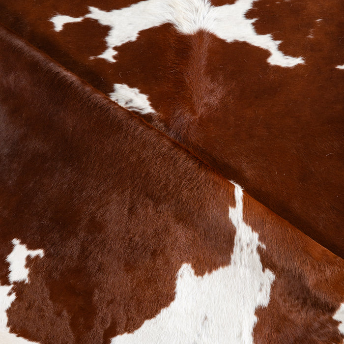 Brown and White Cowhide Rug Size 7'10" L x 7'3" W 4139
