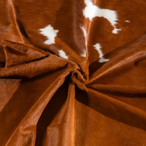 Brown and White Cowhide Rug Size 7'5" L x 6'9" W 4175