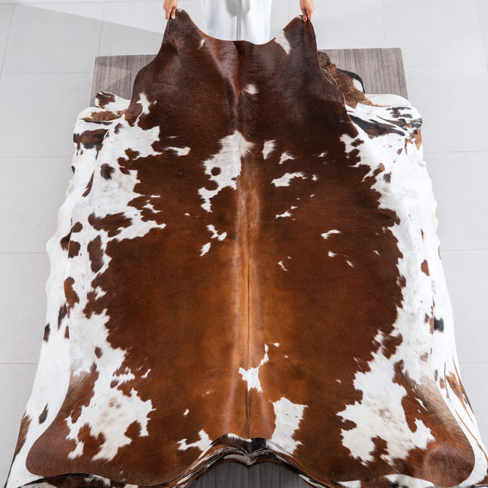 Brown and White Cowhide Rug Size 7'5" L x 6'2" W 4217