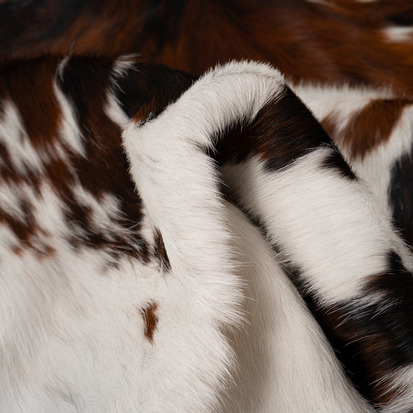 Tricolor Cowhide Rug Size 6'9'' L X 6'7'' W 5079 , Stain Resistant Fur | eCowhides