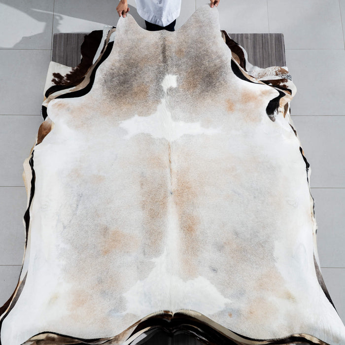 Brazilian Palomino and White Cowhide Rug Size 7'8" L x 7'0" W 3718