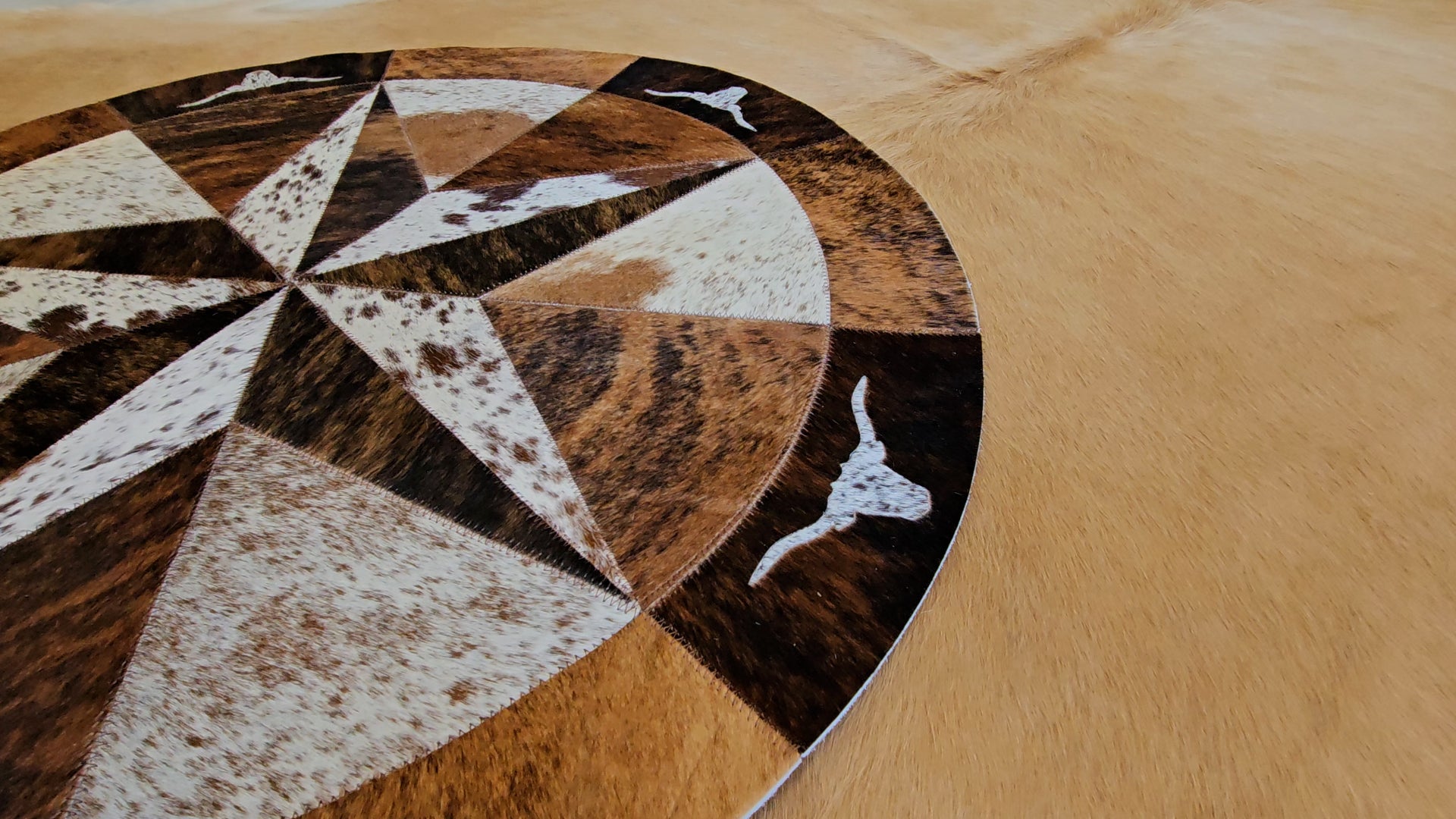 Texas Cowhide Star Round Rug by eCowhides