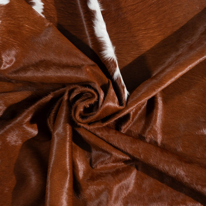 Hereford Cowhide Rug Size 7'6" L x 6'9" W 1360