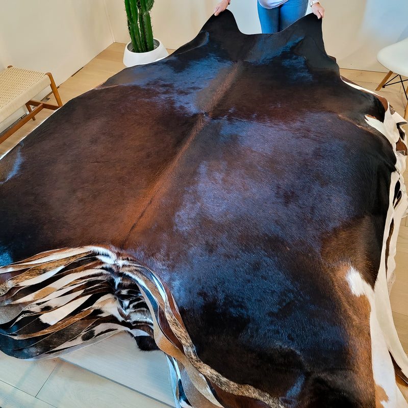 Natural Brazilian Chocolate Cowhide Rug Size X Large 2426