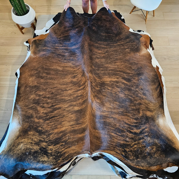 Brazilian Brindle Cowhide Rug Size XL 2668