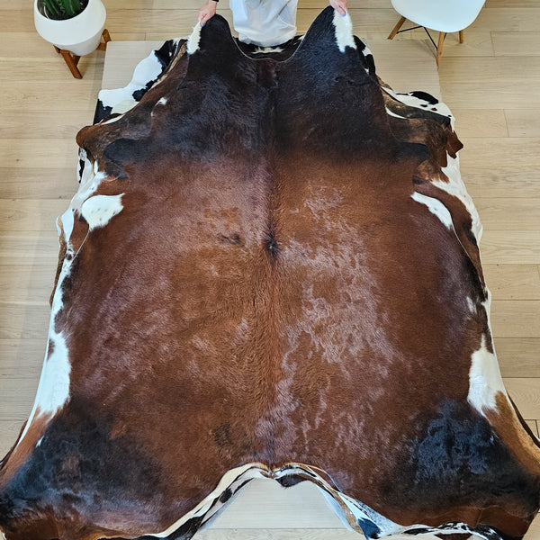 Natural Brazilian Chocolate And White Cowhide Rug Size X Large 2977 , Stain Resistant Fur | eCowhides