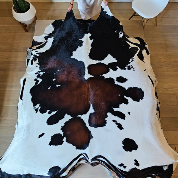 Natural Brazilian Chocolate and White Cowhide Rug Size X Large 3059