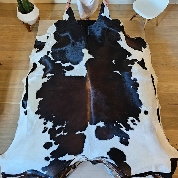 Natural Brazilian Chocolate and White Cowhide Rug Size X Large 3082