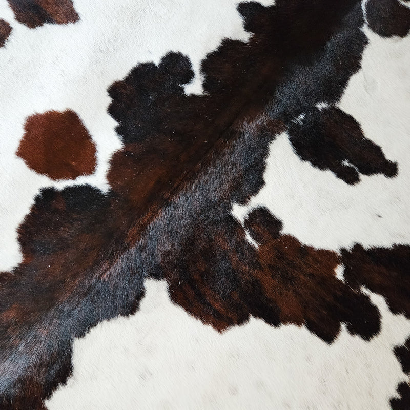 Natural Tricolor Cowhide Rug Size Large 3262 , Stain Resistant Fur | eCowhides