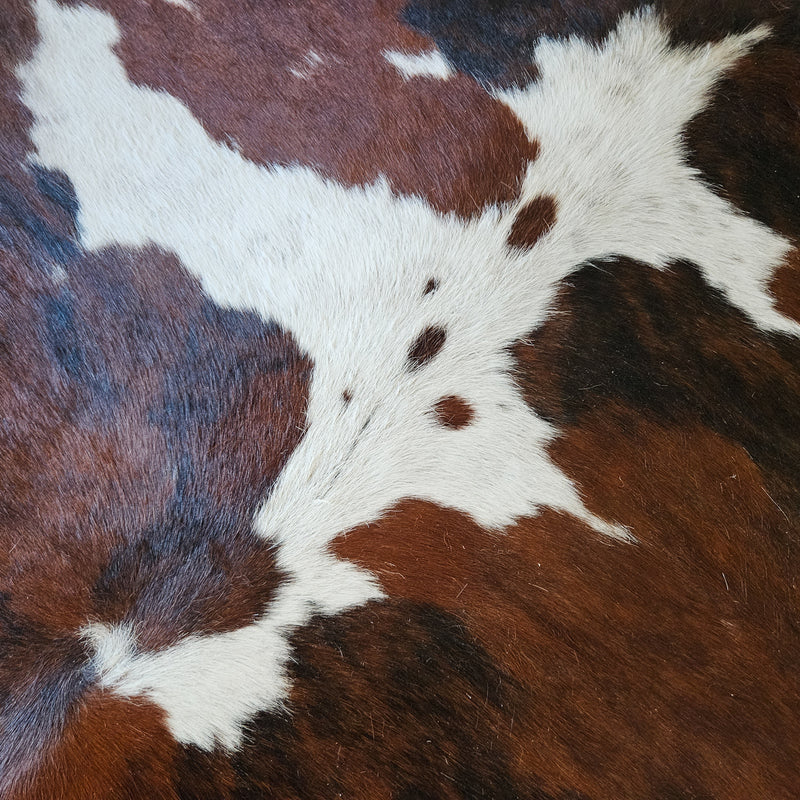 Natural Tricolor Cowhide Rug Size X Large 3323 , Stain Resistant Fur | eCowhides