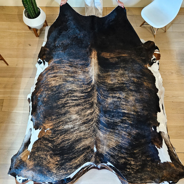 Natural Dark Tricolor Cowhide Rug Size XX Large 3444