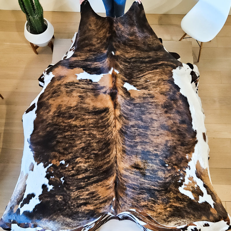 Tricolor Cowhide Rug Size X Large 3753
