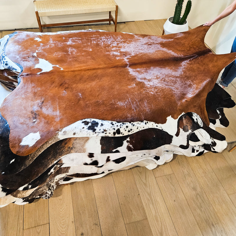 Brown and White Cowhide Rug Size X Large 3852