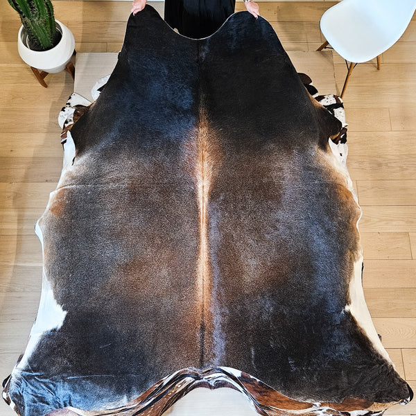 Brazilian Chocolate Cowhide Rug Size Xx Large 4000 , Stain Resistant Fur | eCowhides