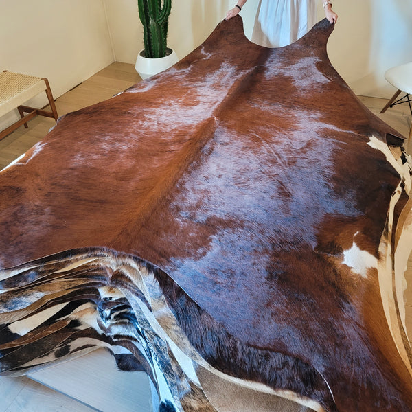 Natural Brazilian Brindle Cowhide Rug Size X Large 3004
