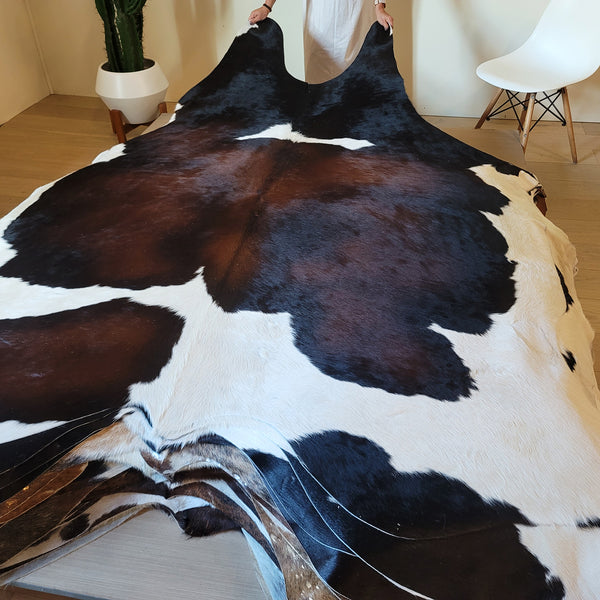 Natural Brazilian Chocolate and White Cowhide Rug Size X Large 3087